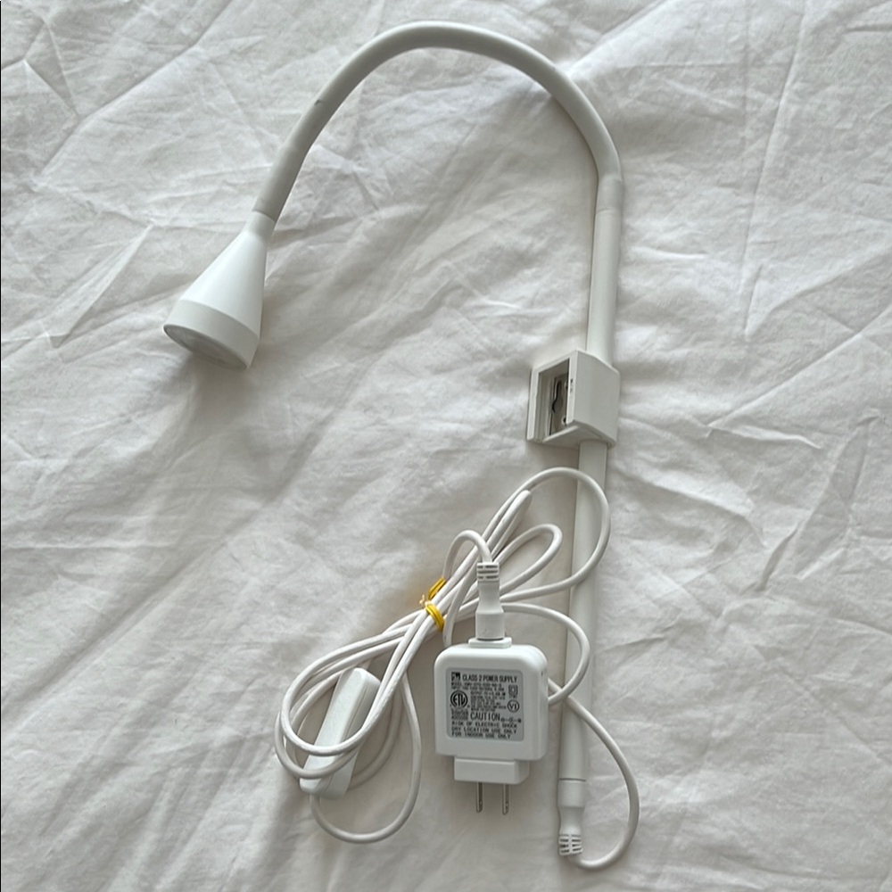 IKEA LED task lamp, white, wall-mount - NÄVLINGE